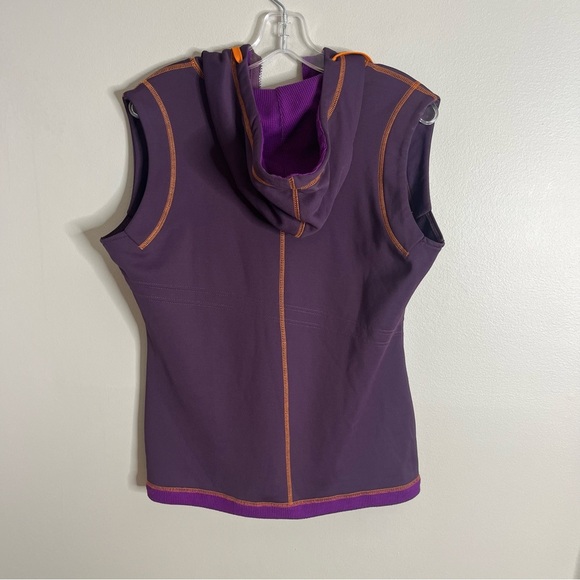 Title Nine Size Large Purple Performance Full Zip Hooded Fleece Lined Vest RSB - Picture 3 of 6